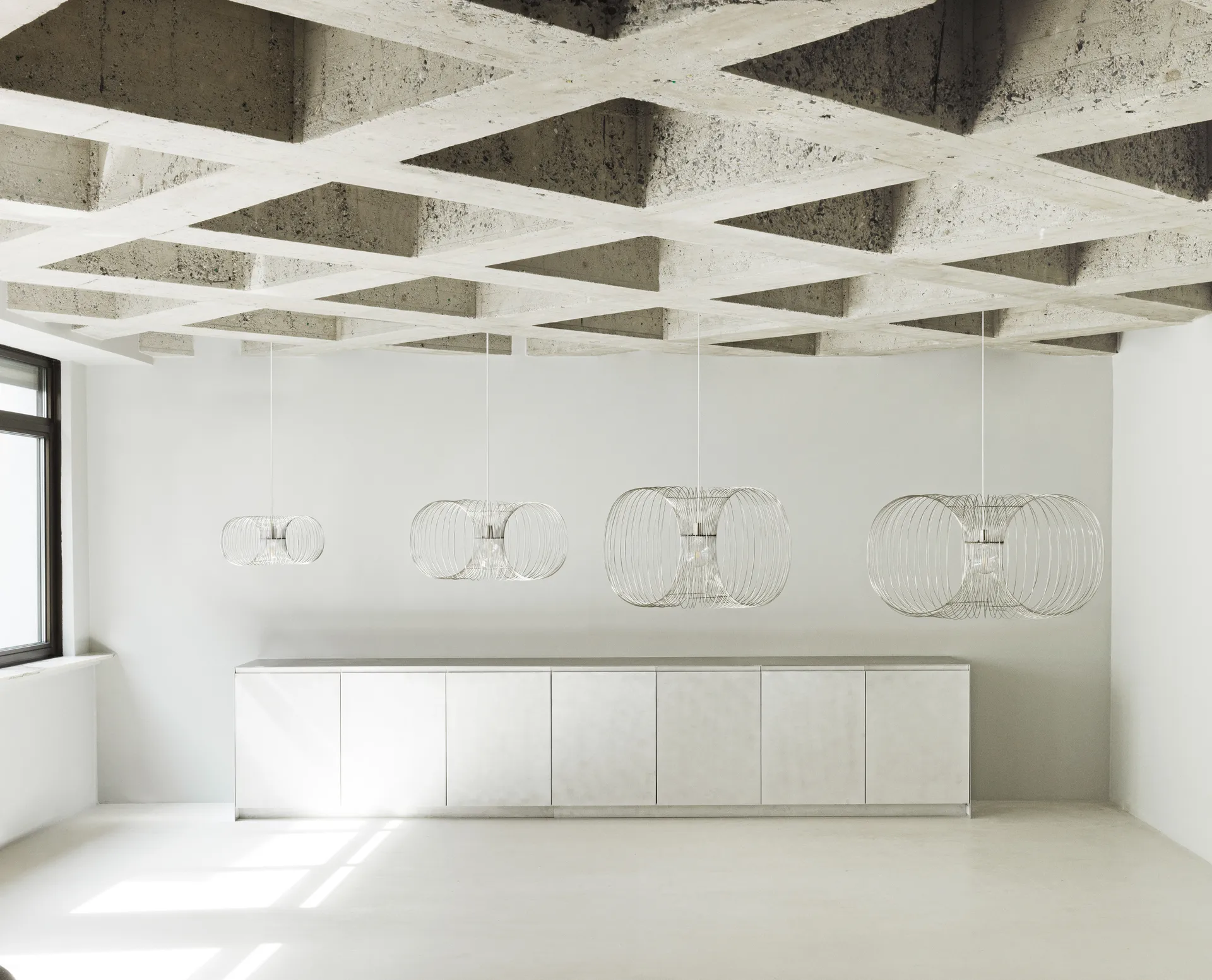 Lámpara Coil EU, Ø60 Normann Copenhagen