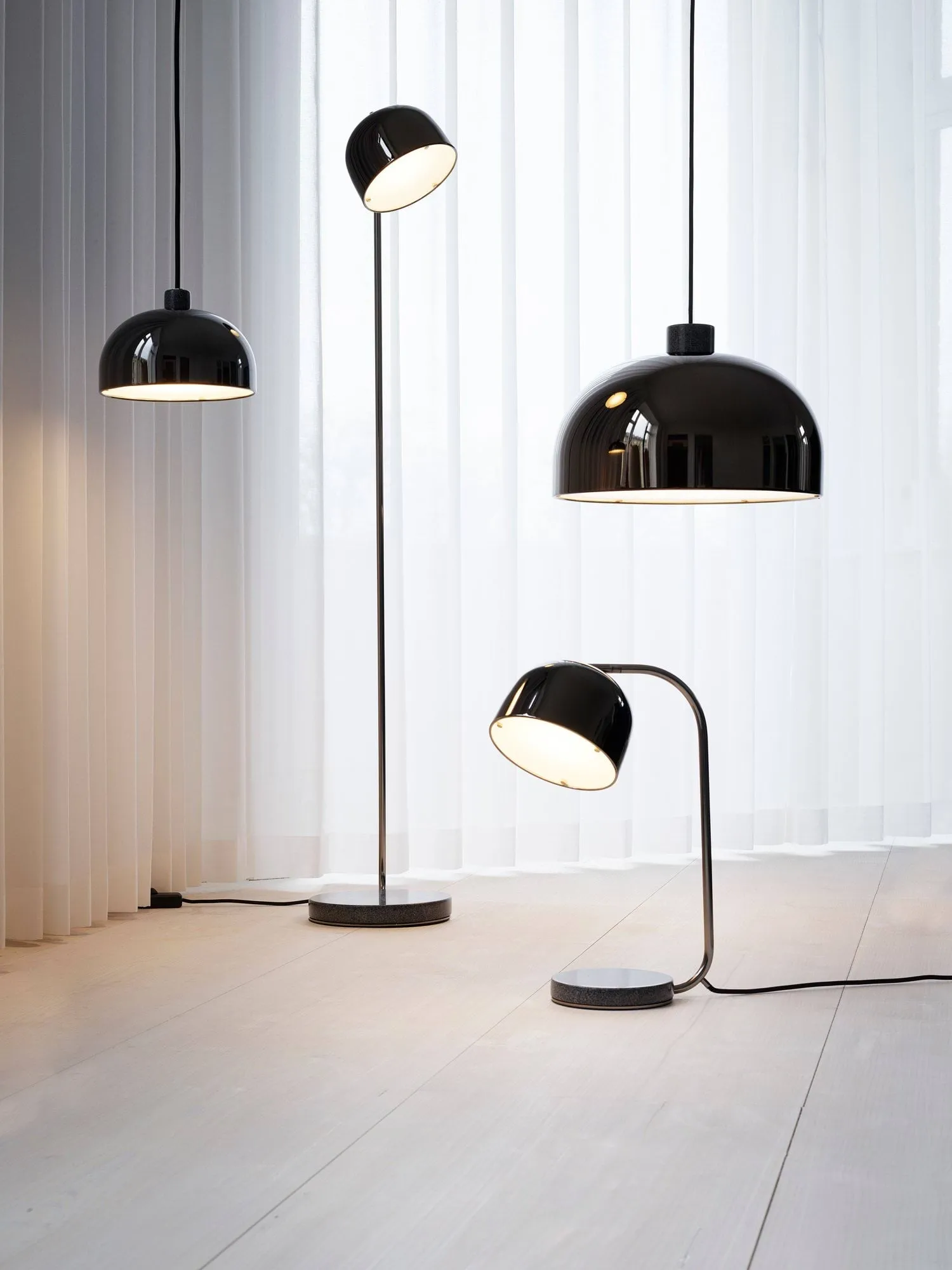 Lámpara colgante Grant, Black, pequeño- acero, granito Normann Copenhagen
