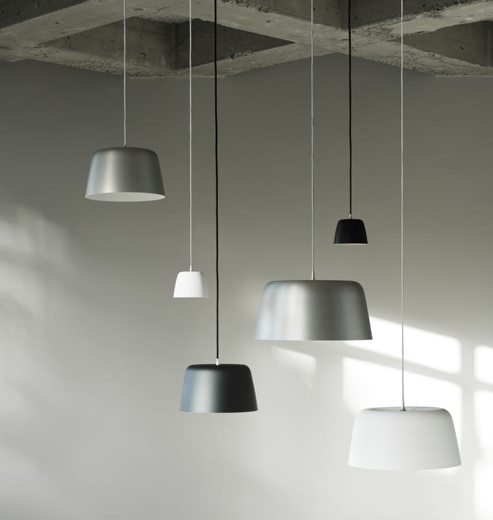 Lámpara colgante Tub Ø30 cm, Aluminum Normann Copenhagen