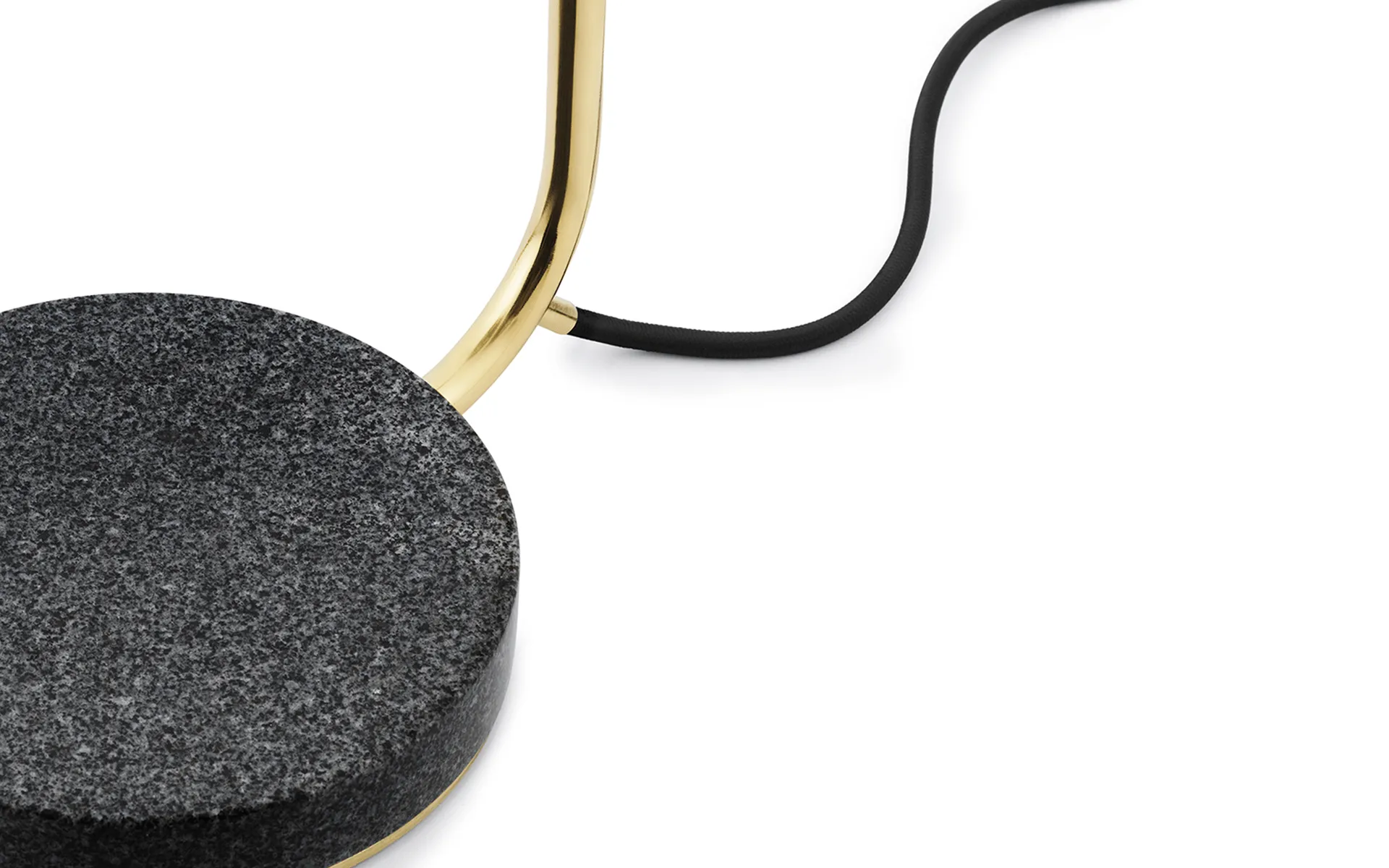 Lámpara de mesa Grant, Brass Normann Copenhagen