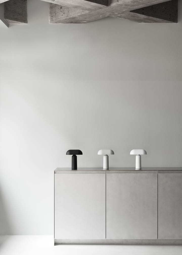 Lámpara de mesa Porta, blanco Normann Copenhagen