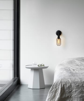 Lámpara de pared Amp - Smoke-black - Normann Copenhagen