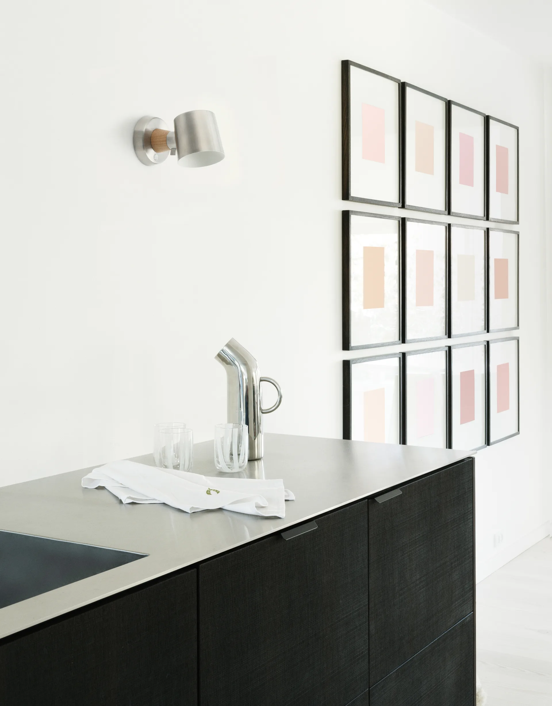 Lámpara de pared Rise instalación fija, Acero inoxidable Normann Copenhagen