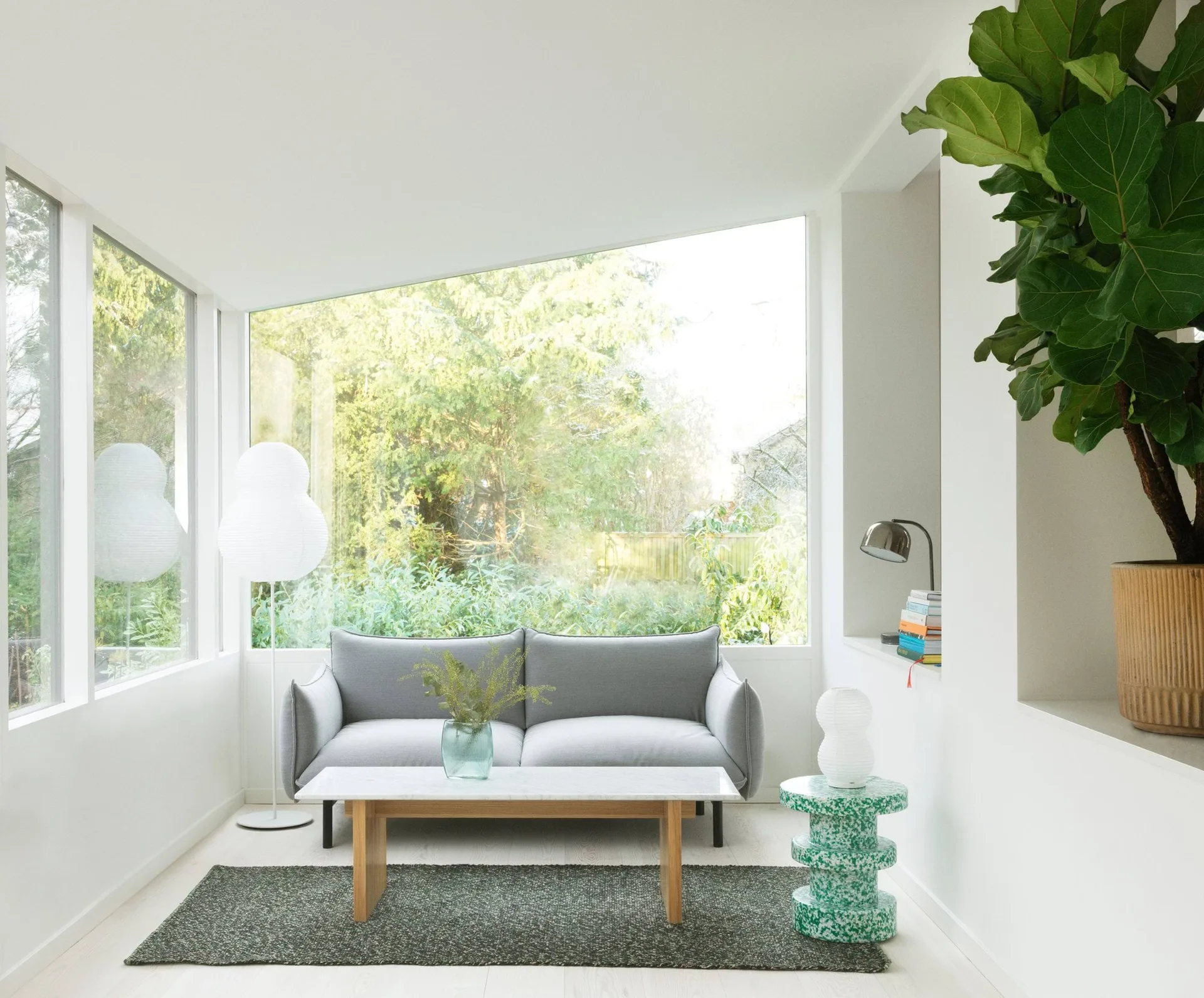 Lámpara de pie Puff Bubble, Blanco Normann Copenhagen