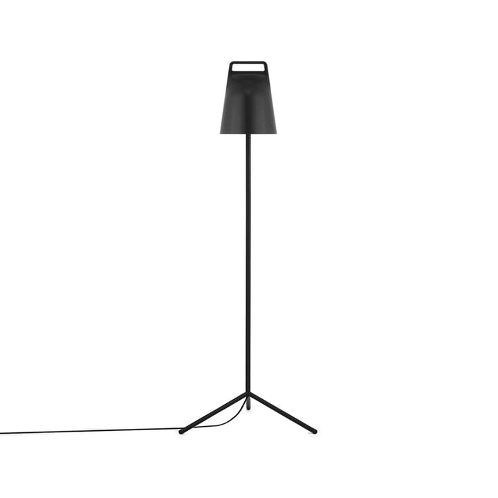 Lámpara de pie Stage - Black, acero con recubrimiento en polvo - Normann Copenhagen