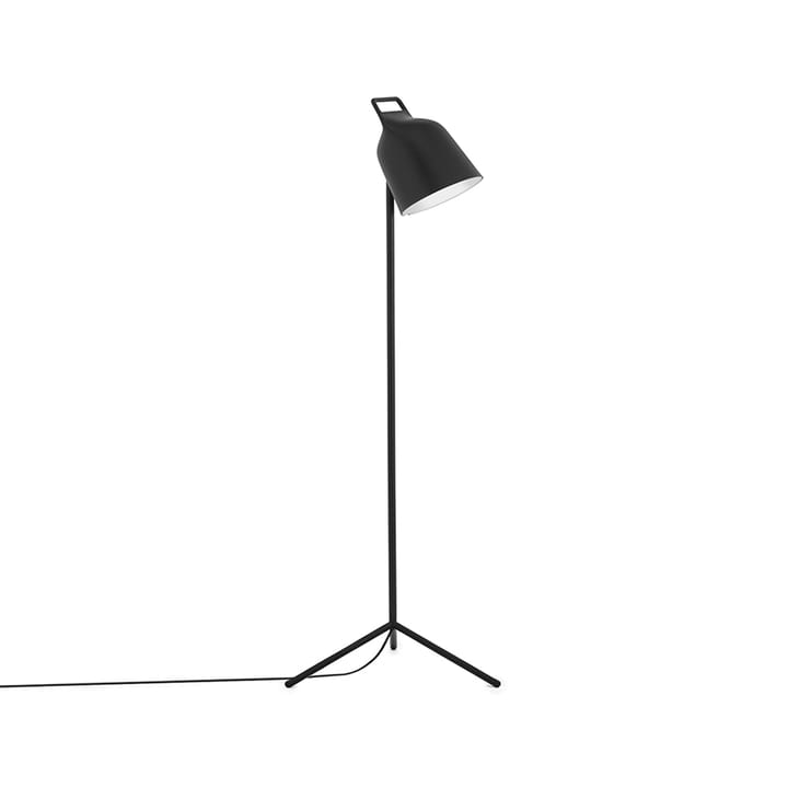 Lámpara de pie Stage - Black, acero con recubrimiento en polvo - Normann Copenhagen