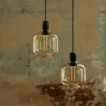 Lámpara de techo Amp S - oro-verde - Normann Copenhagen