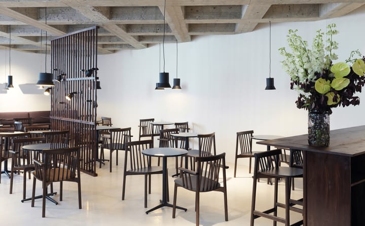 Lámpara de techo Hat mediana, Black Normann Copenhagen
