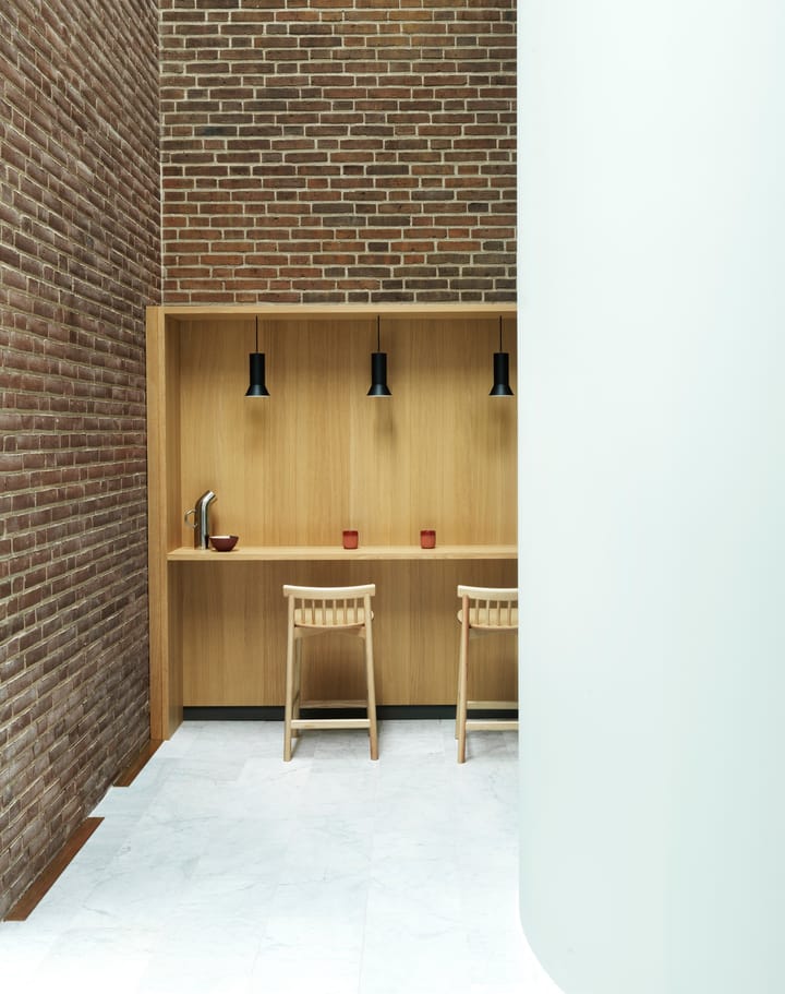 Lámpara de techo Hat pequeña, Black Normann Copenhagen