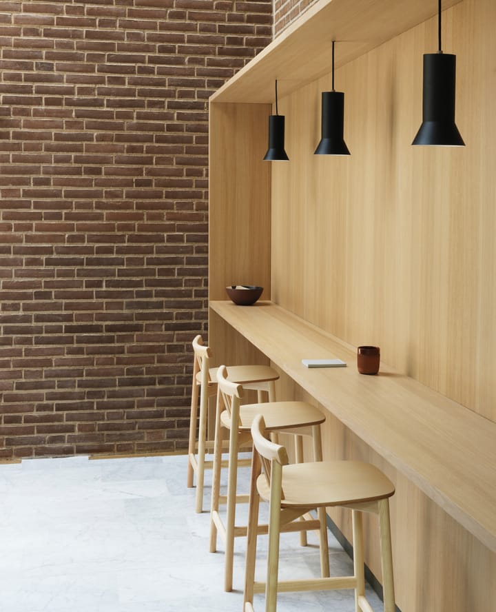 Lámpara de techo Hat pequeña, Black Normann Copenhagen