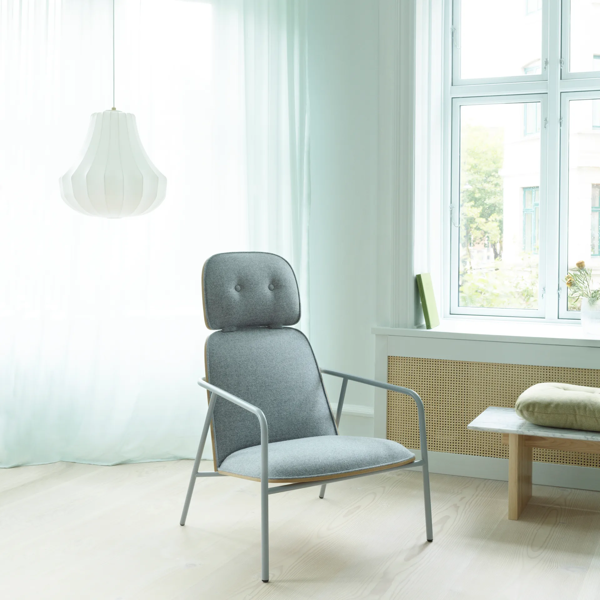 Lámpara de techo Phantom pequeña, blanco Normann Copenhagen