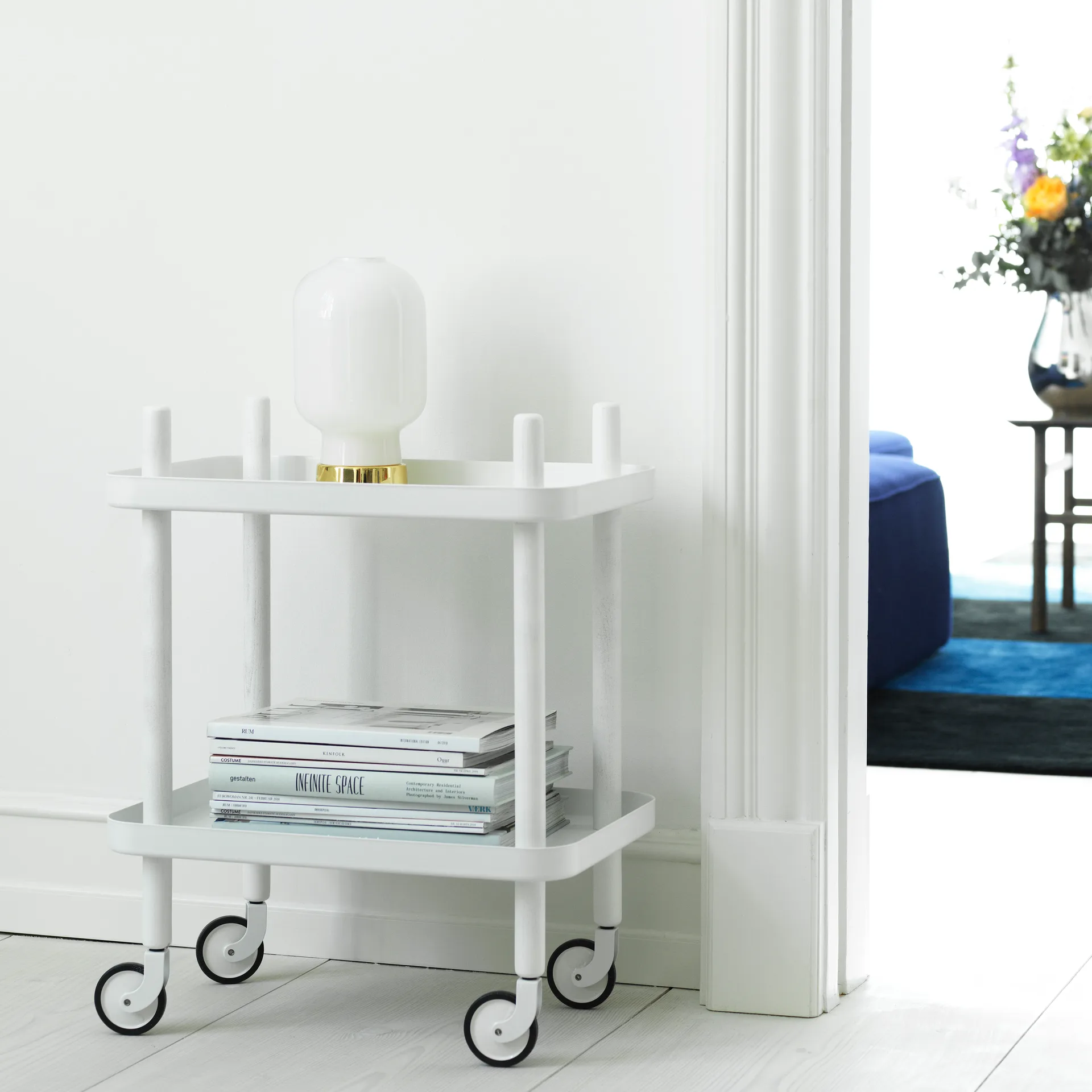 Mesa auxiliar Block, blanco-blanco Normann Copenhagen
