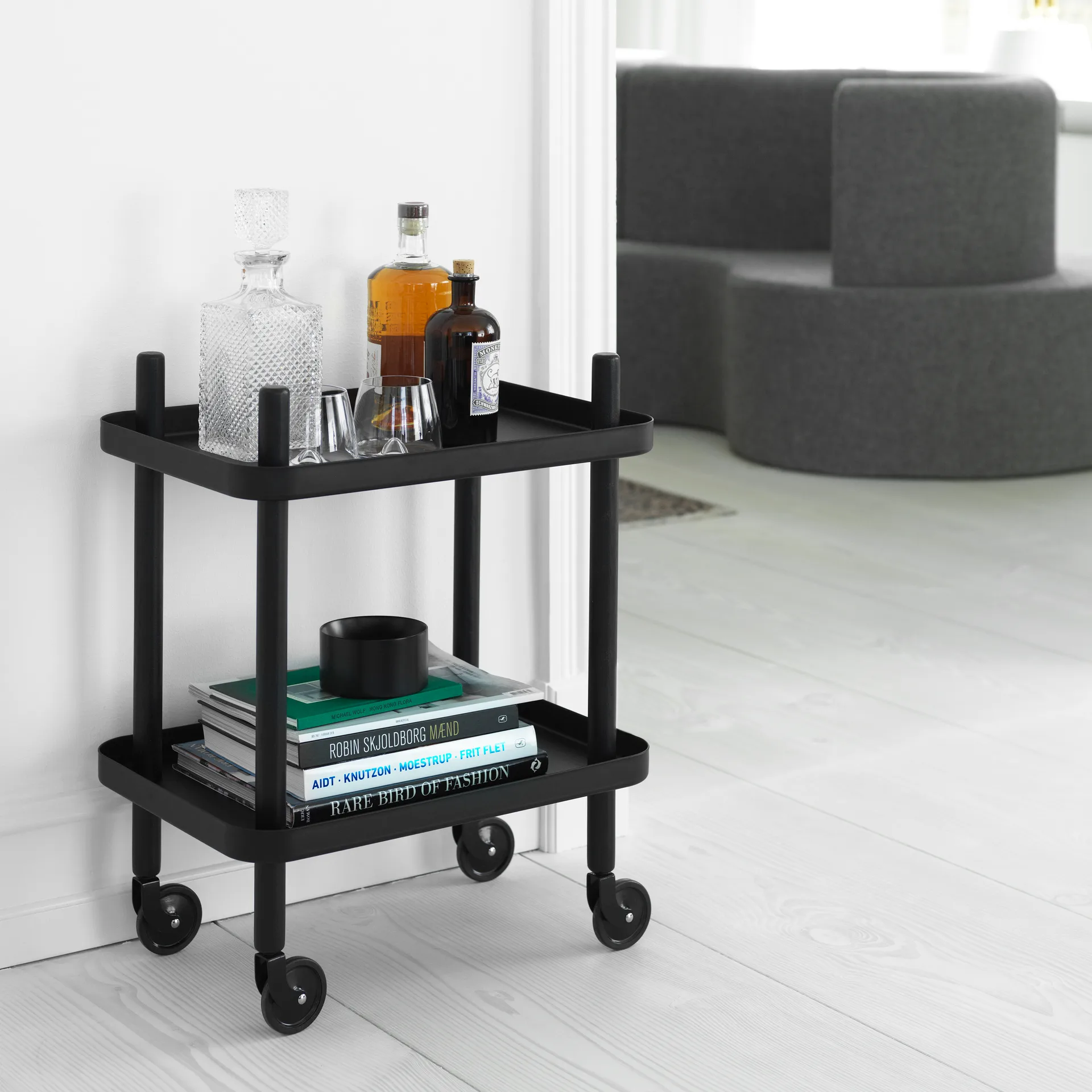 Mesa auxiliar Block, negro-negro Normann Copenhagen