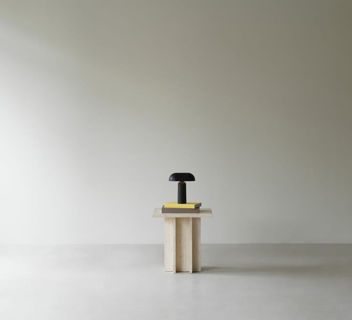 Mesa de centro Edge small, Travertine Normann Copenhagen