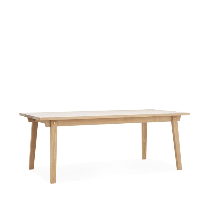 Mesa Slice - Roble enjabonado, tablero de 3 piezas - Normann Copenhagen
