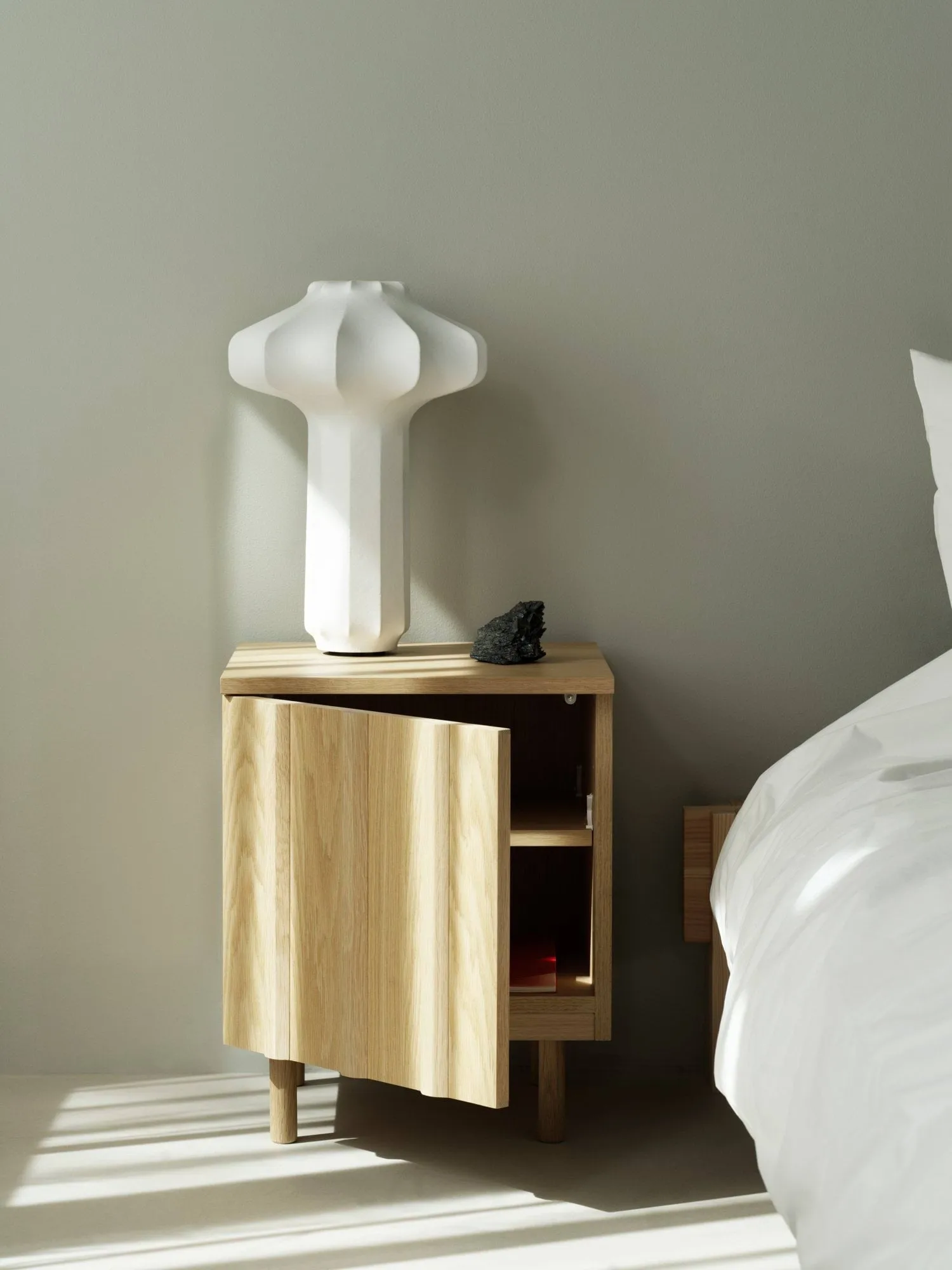 Mesilla de noche Rib , Oak, 52x42x40 cm Normann Copenhagen