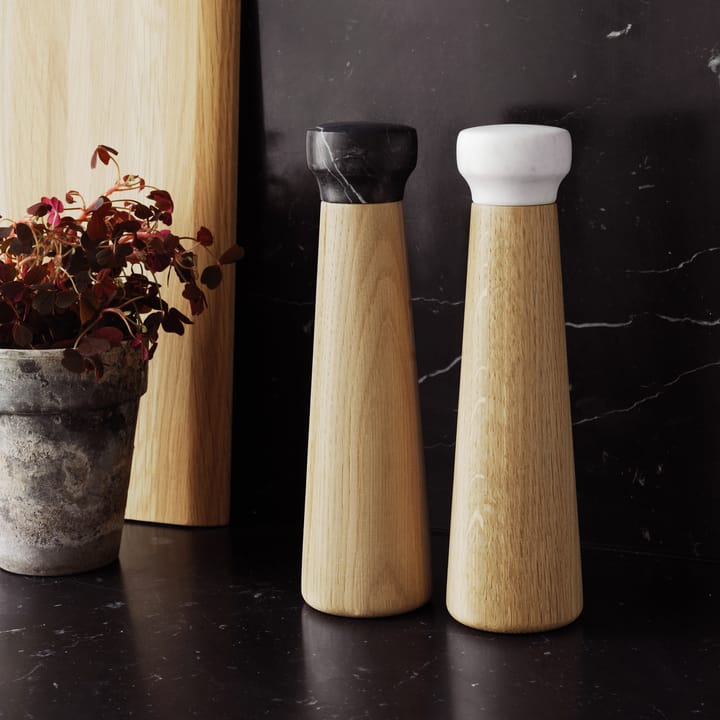 Molinillo de sal Craft roble-mármol blanco, grande Normann Copenhagen