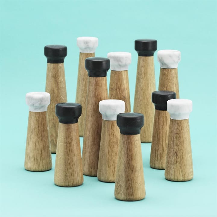 Molinillo de sal Craft roble-mármol blanco, pequeño Normann Copenhagen