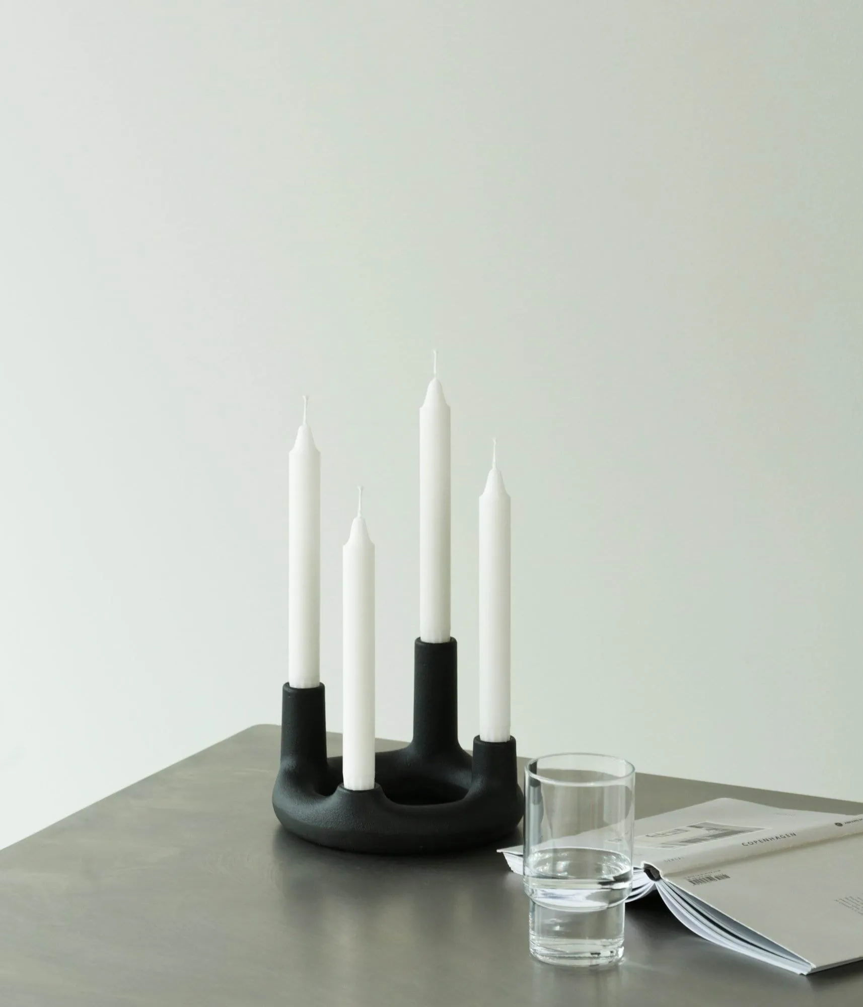 Portavelas Trin, Negro, Ø17,7x11,8 cm Normann Copenhagen