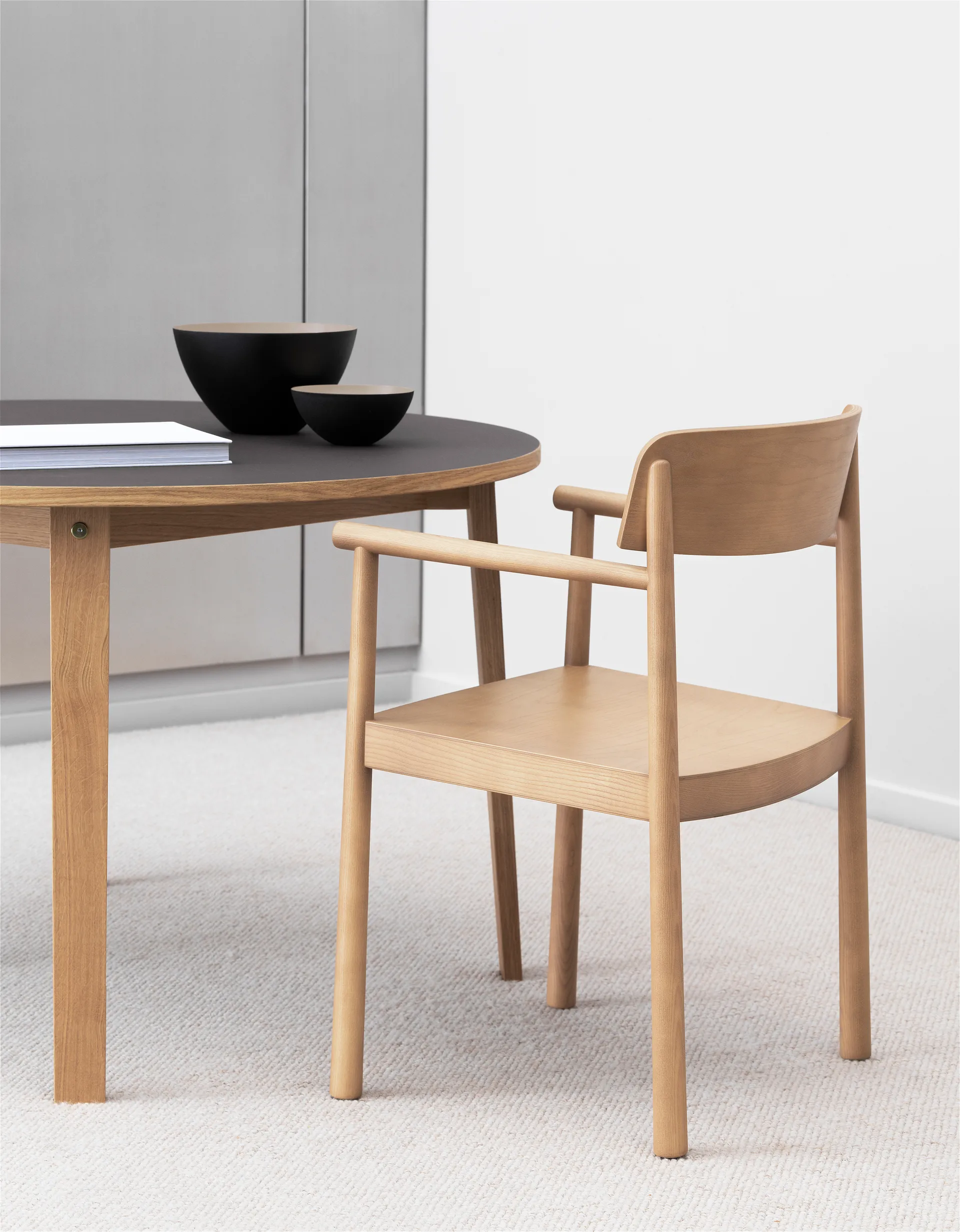Silla con reposabrazos Timb, Tan Normann Copenhagen