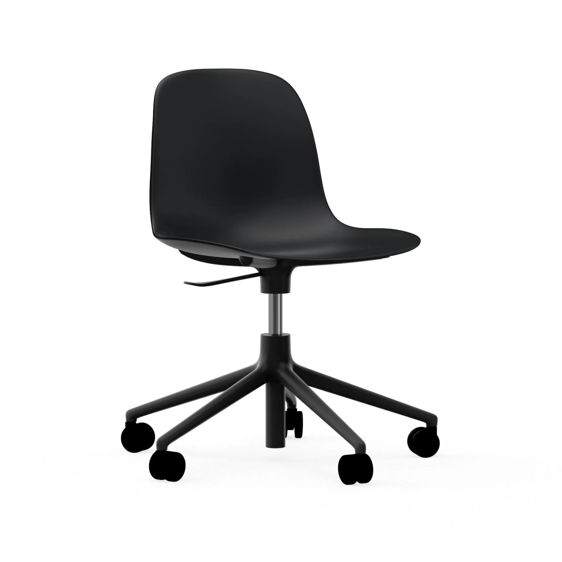 Silla de oficina Form chair swivel 5W, Negro, aluminio negro, ruedas Normann Copenhagen