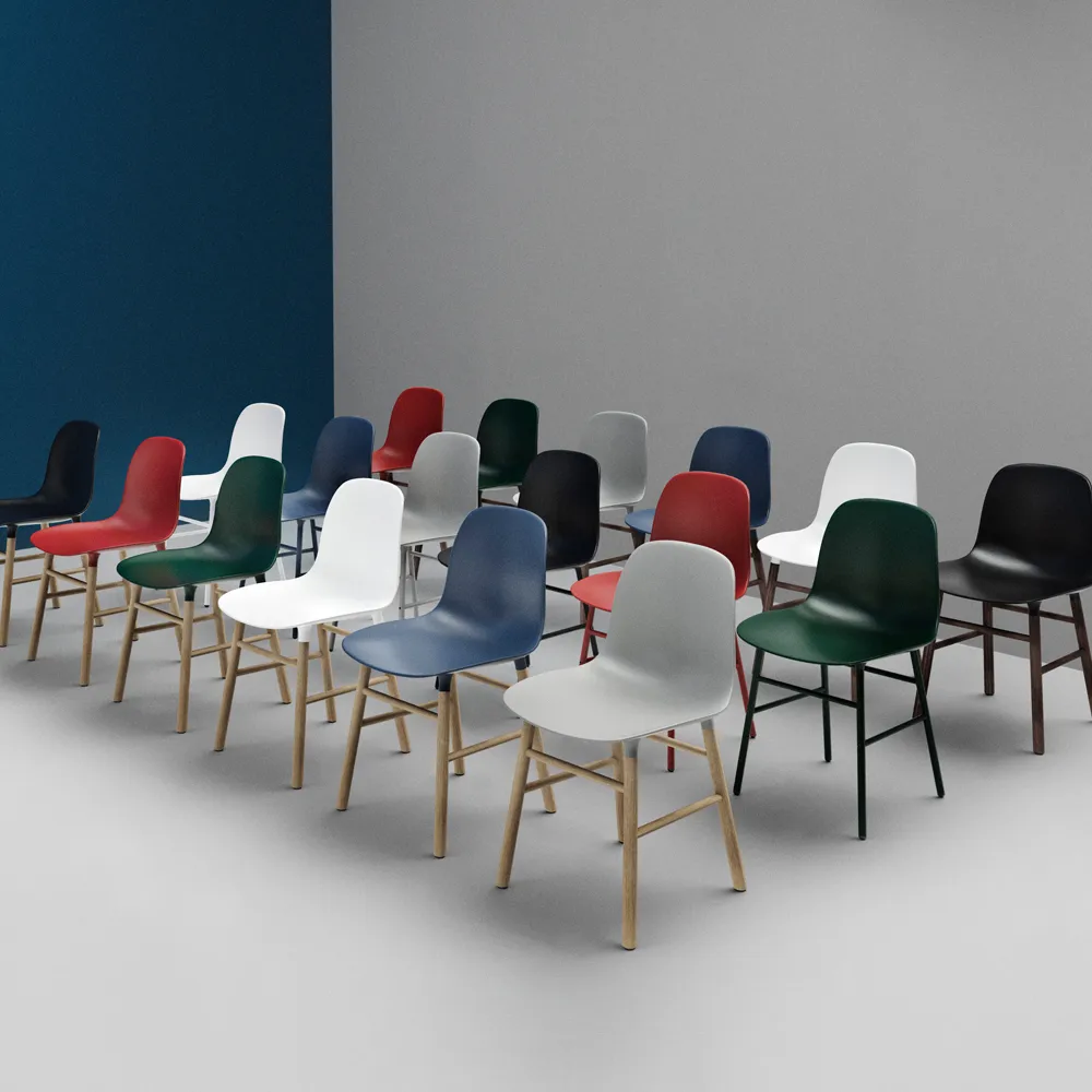Silla Form, Green, patas de roble Normann Copenhagen