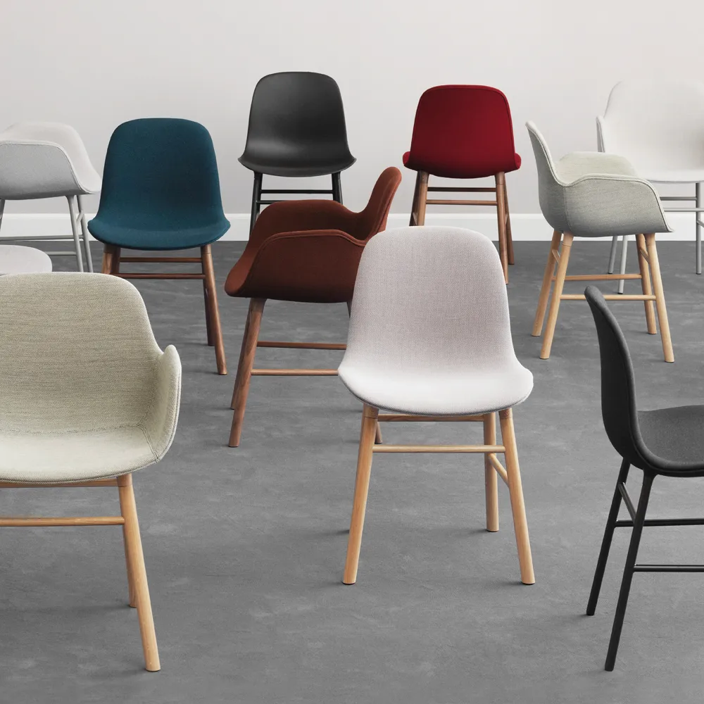 Silla Form, Green, patas de roble Normann Copenhagen