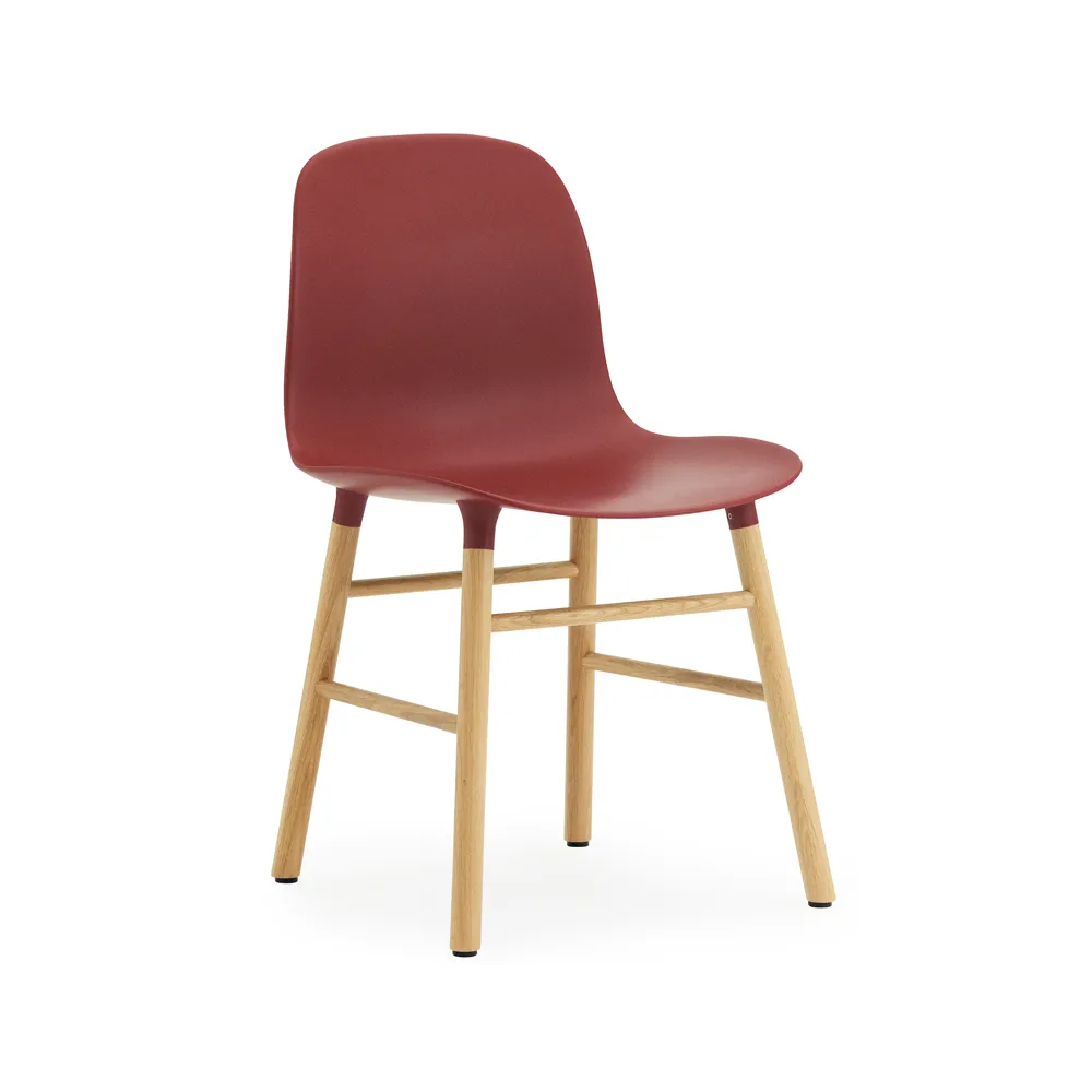 Silla Form, Red, patas de roble Normann Copenhagen