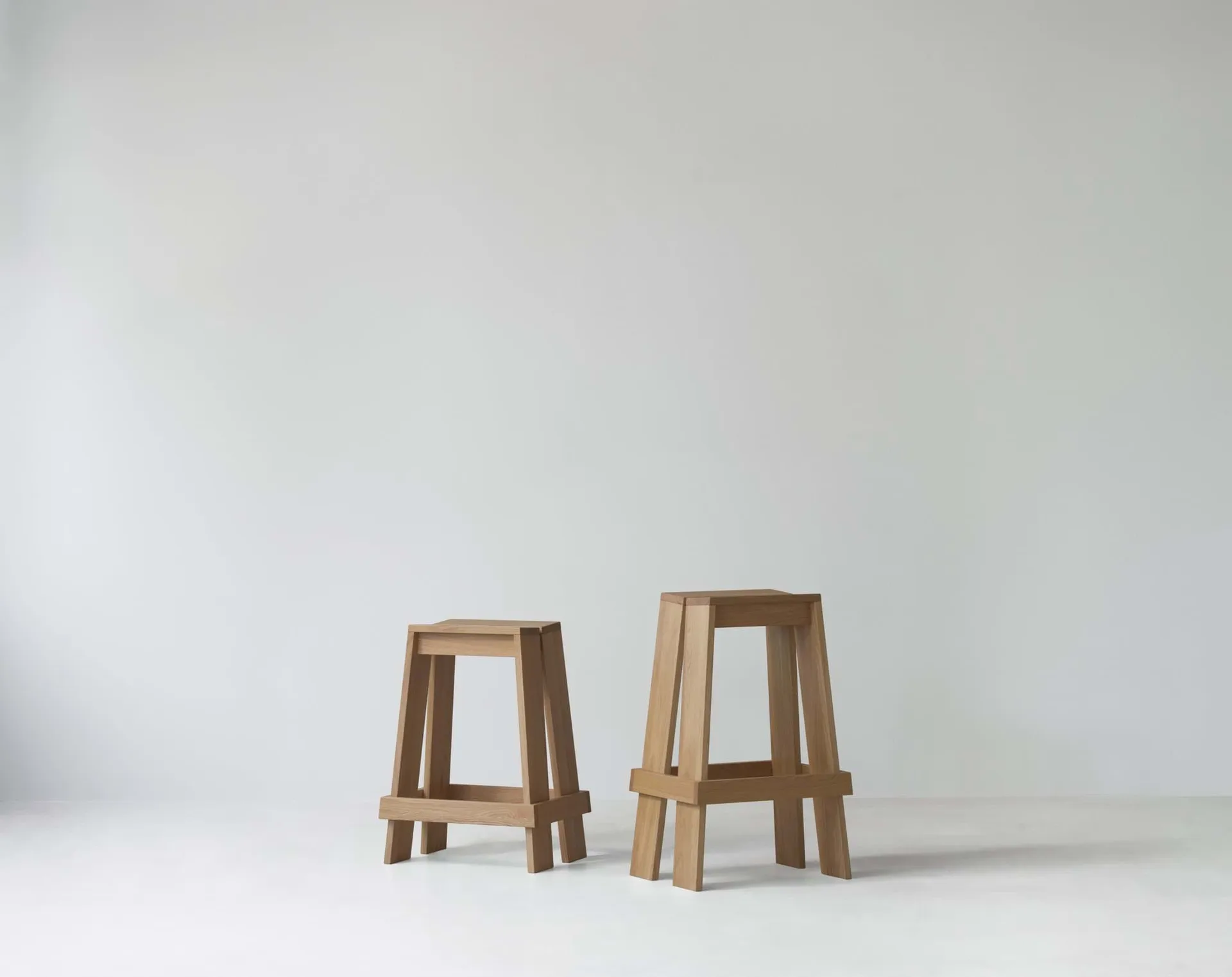 Taburete alto Let 75 cm, Oak Normann Copenhagen