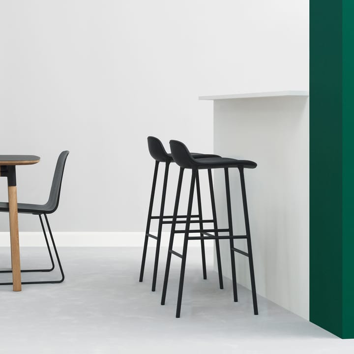 Taburete de bar con patas de metal Form 75 cm - negro - Normann Copenhagen