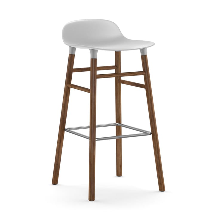 Taburete de bar con patas de nogal Form - blanco - Normann Copenhagen