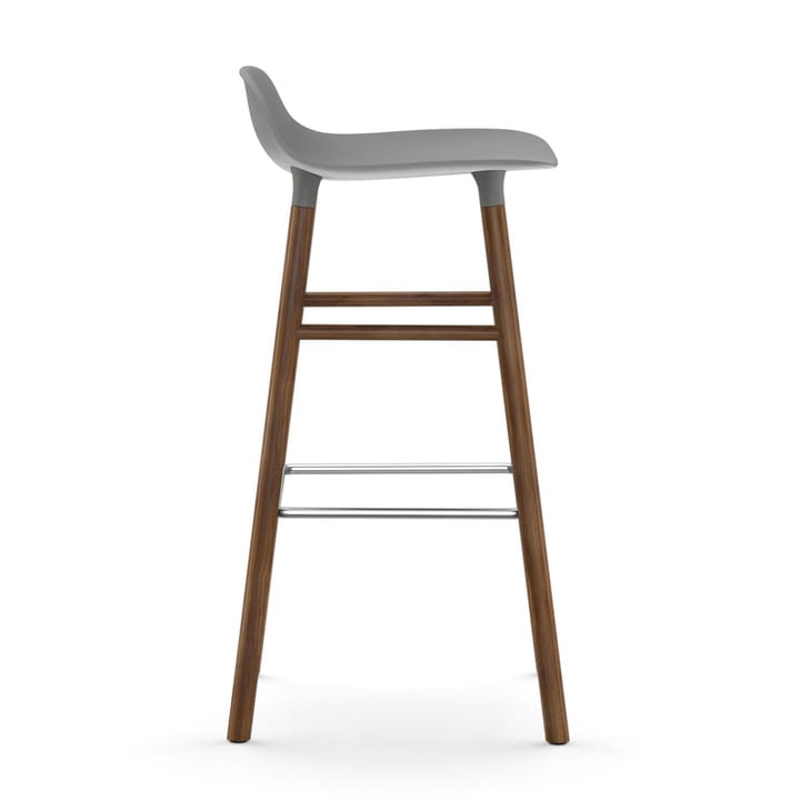 Taburete de bar con patas de nogal Form, Gris Normann Copenhagen