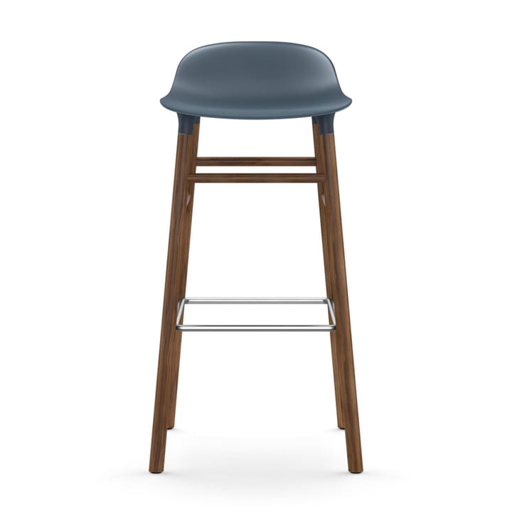 Taburete de bar Form Chair con patas de nogal, azul Normann Copenhagen