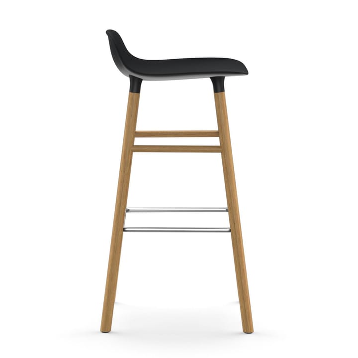 Taburete de bar Form Chair con patas de roble, negro Normann Copenhagen