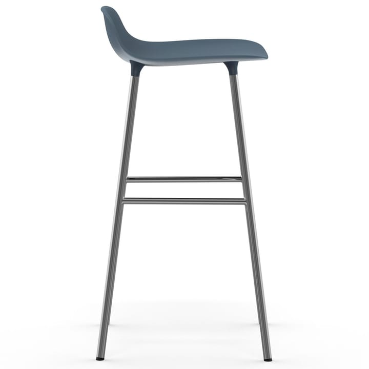 Taburete de bar Form patas cromadas 75 cm, azul Normann Copenhagen