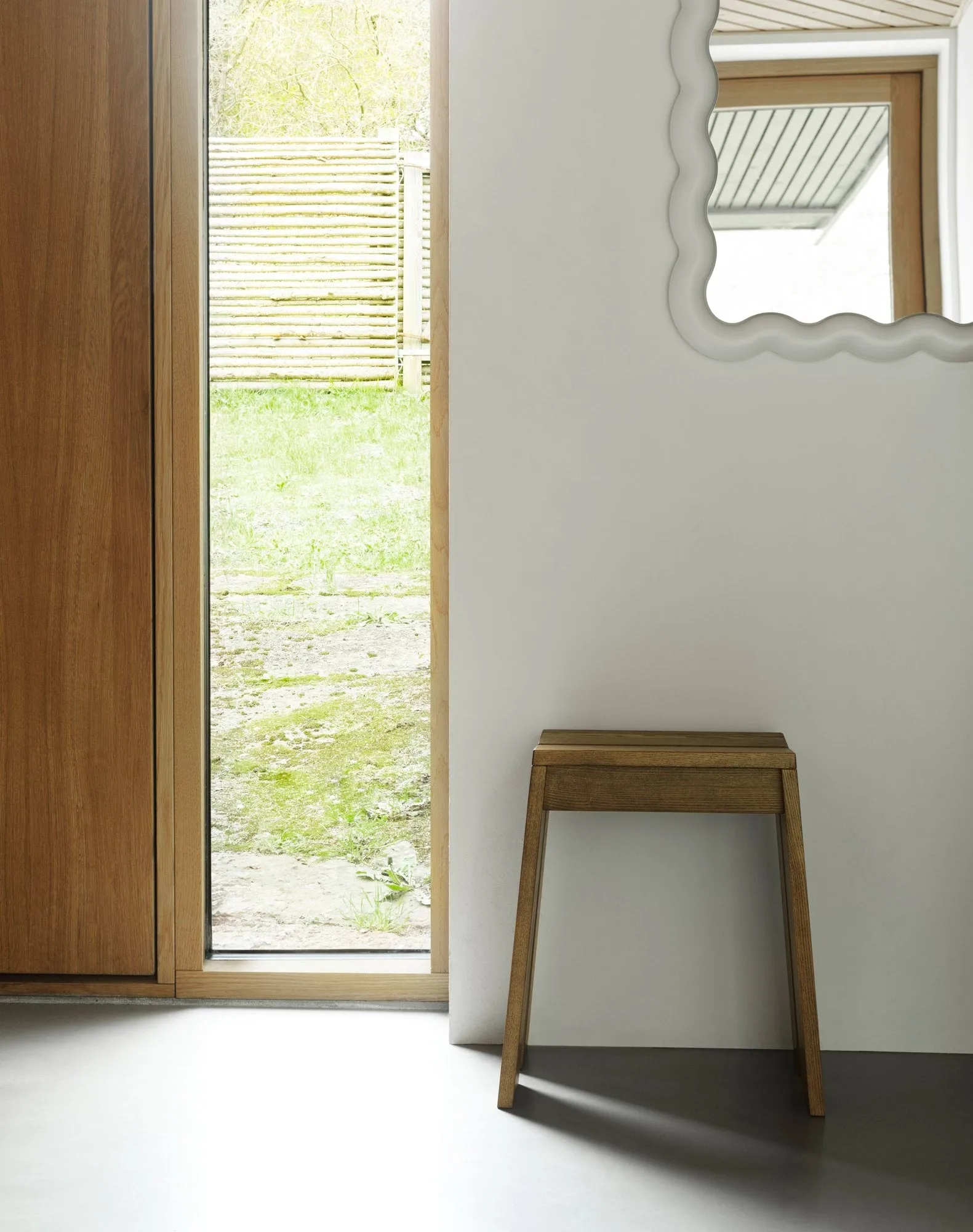 Taburete Let, Oak Normann Copenhagen