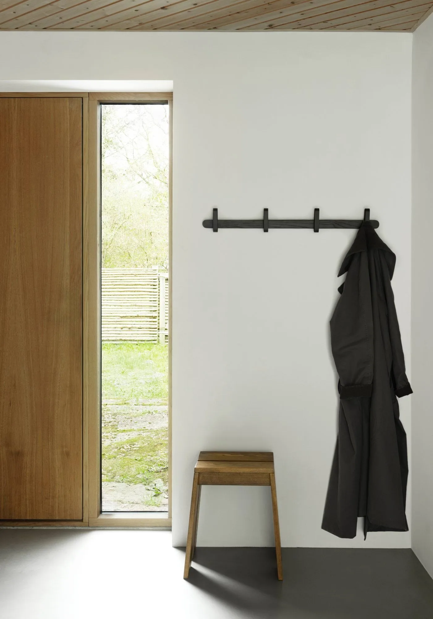 Taburete Let, Oak Normann Copenhagen