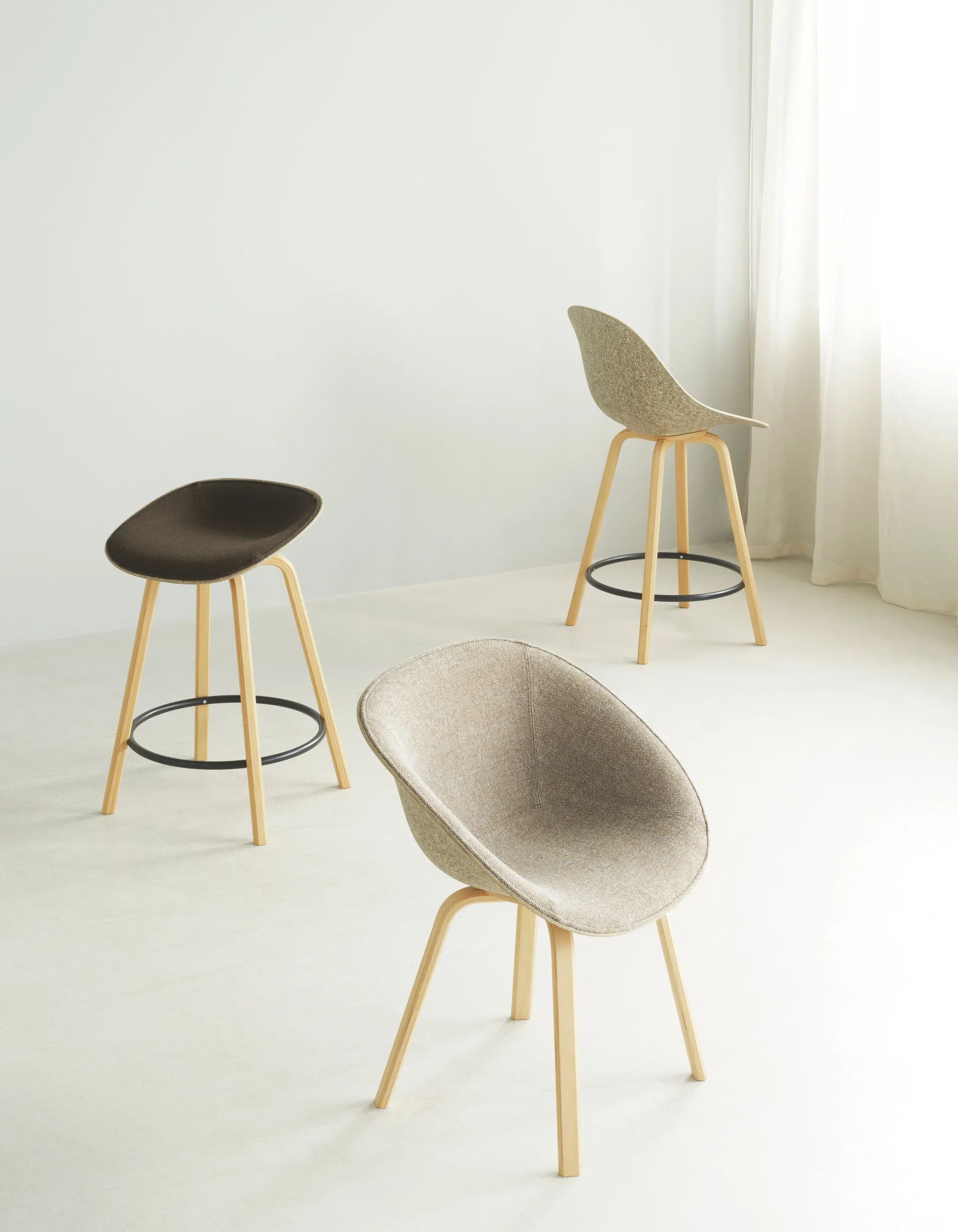 Taburete Mat Bar Chair 65 cm, Hemp-beech-black steel Normann Copenhagen