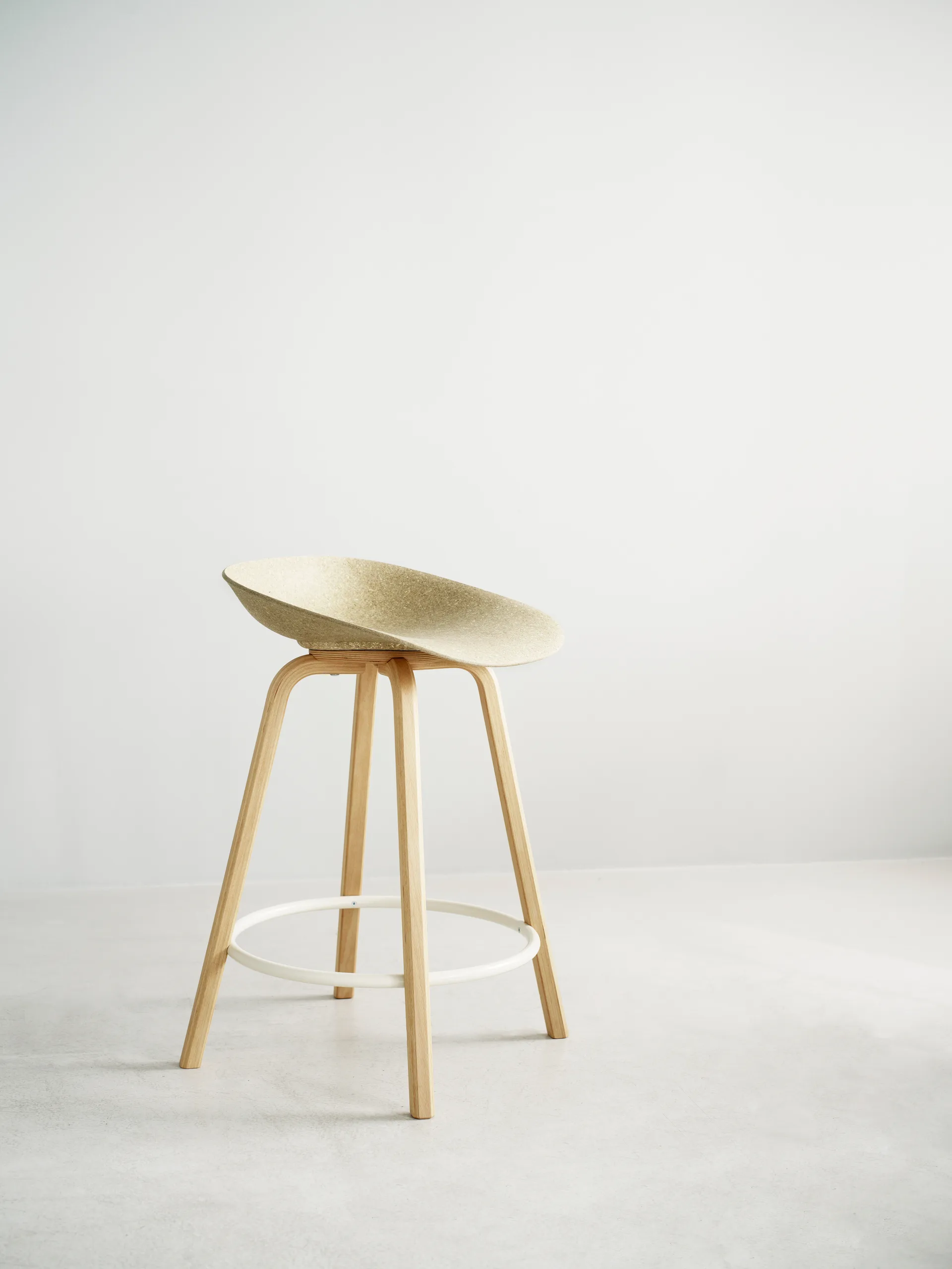 Taburete Mat Barstool 65 cm, Hemp-beech-cream steel Normann Copenhagen