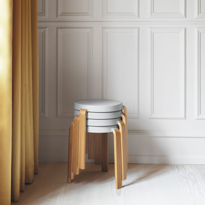 Taburete Tap, gris-roble Normann Copenhagen