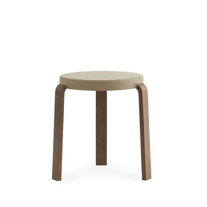 Taburete Tap - Sand, patas de nogal - Normann Copenhagen