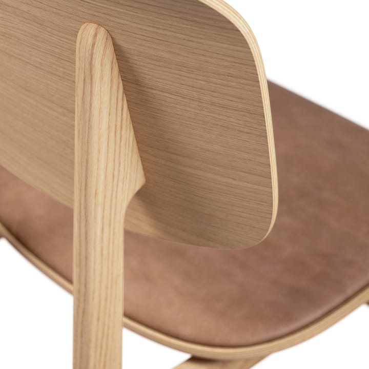 Silla de roble con asientos de cuero NY11, Dunes camel NORR11