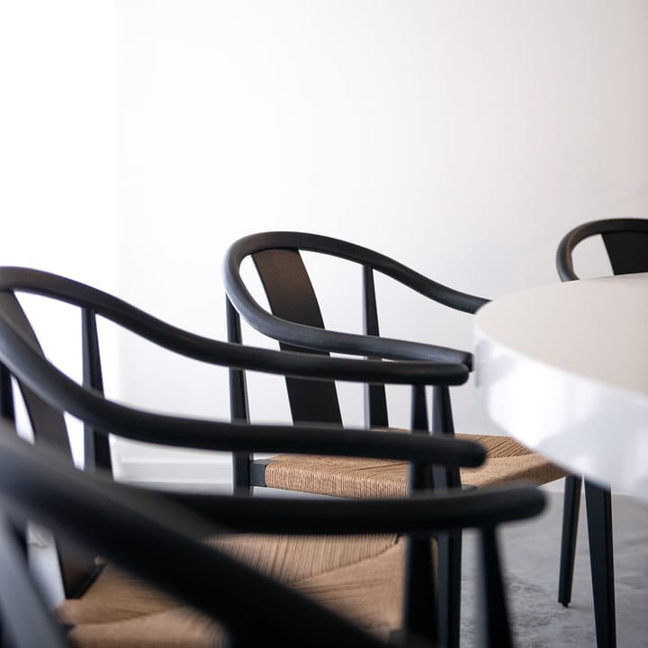 Silla Shangai teñida de negro ceniza, Naturaleza NORR11