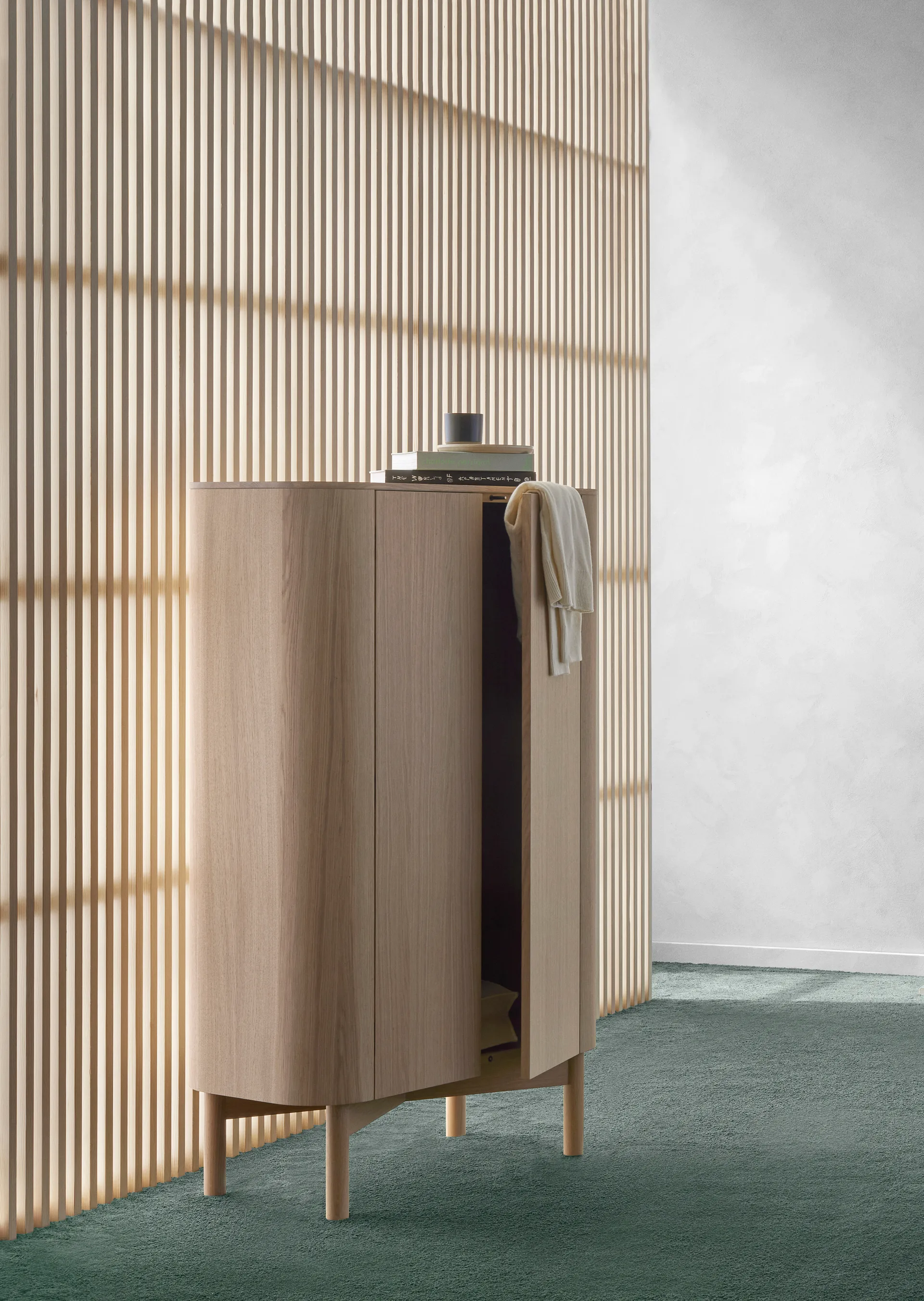 Aparador Loud tall 143 cm, Light oiled oak Northern