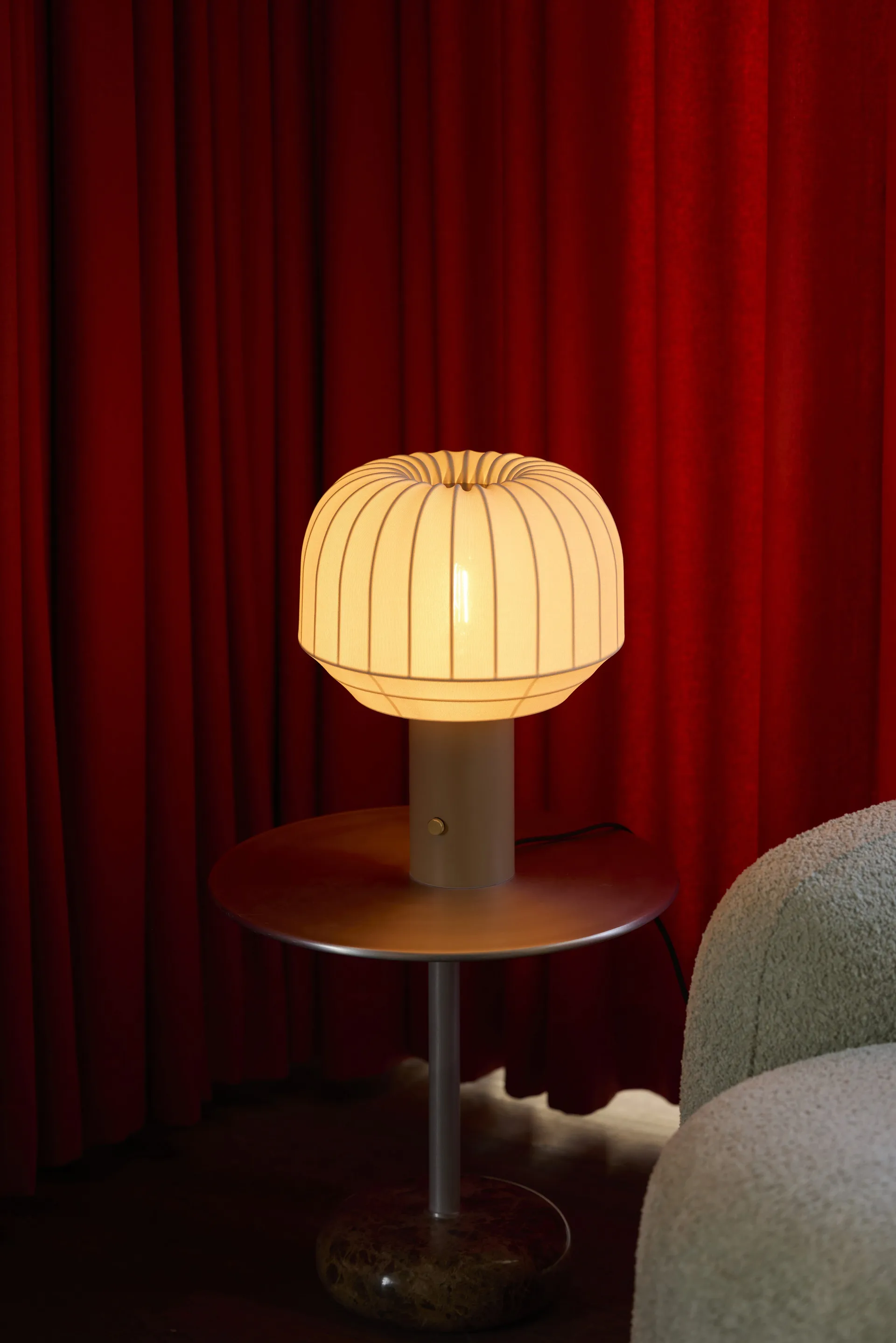 Lámpara de mesa Tradition 39 cm, White Northern