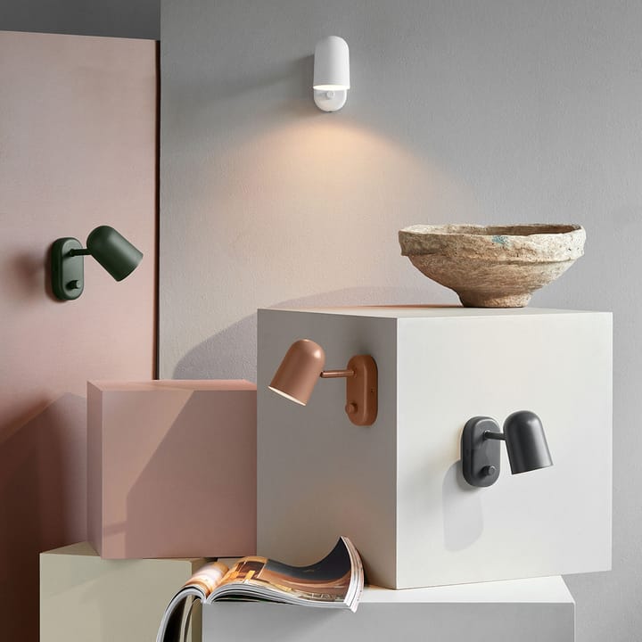 Lámpara de pared Buddy, instalación fija, verde oscuro Northern