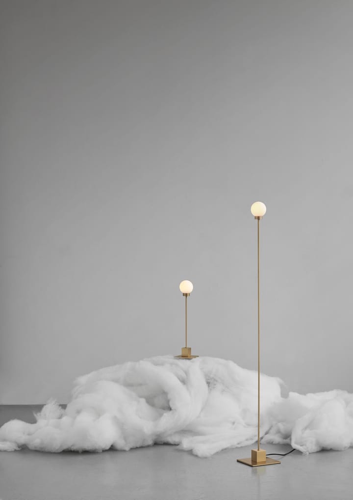 Lámpara de pie Snowball 117 cm, Brass Northern