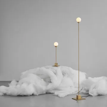 Lámpara de pie Snowball - Steel, vidrio opal blanco - Northern