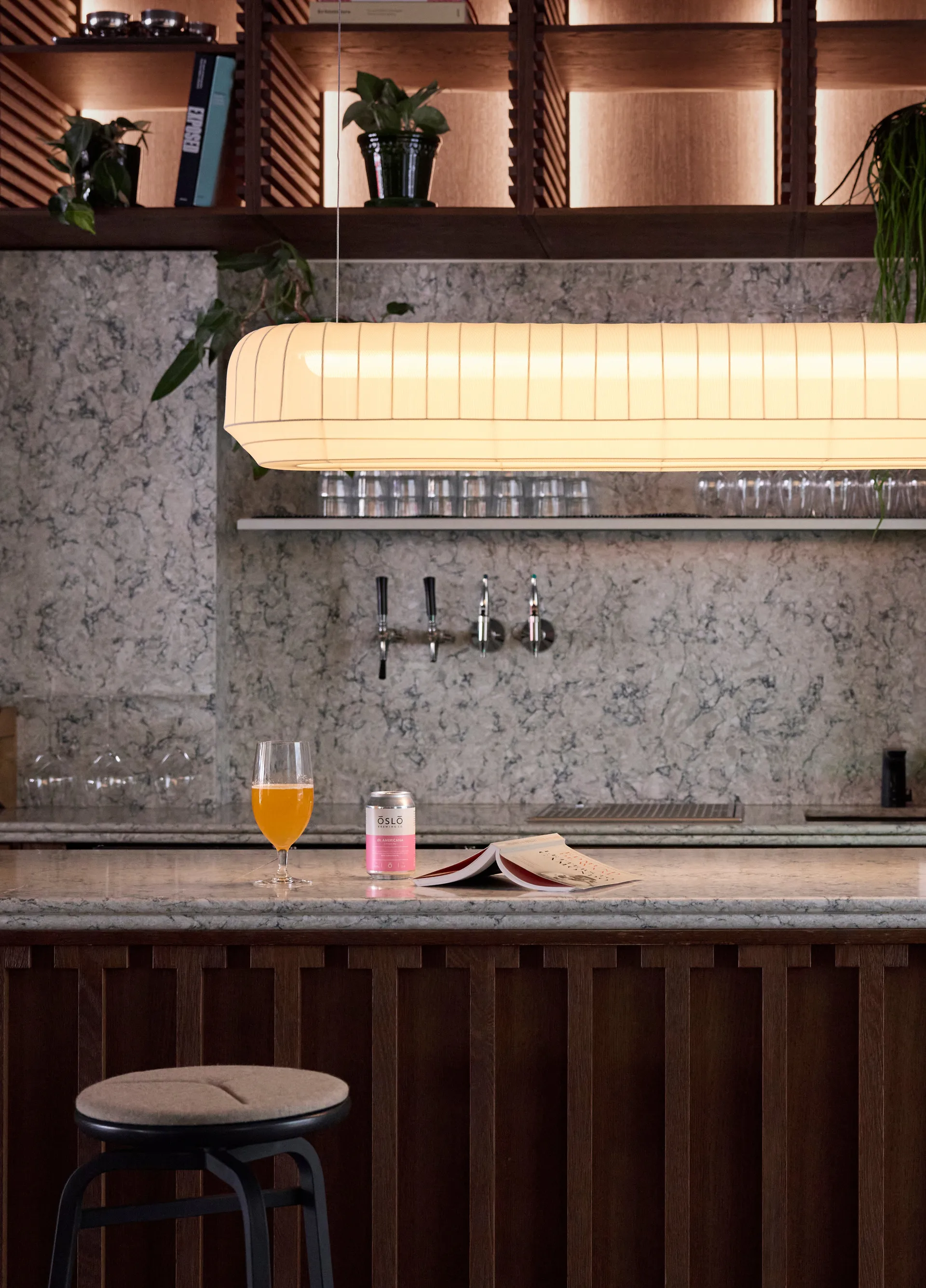 Lámpara de techo Tradition linear 120 cm, White Northern