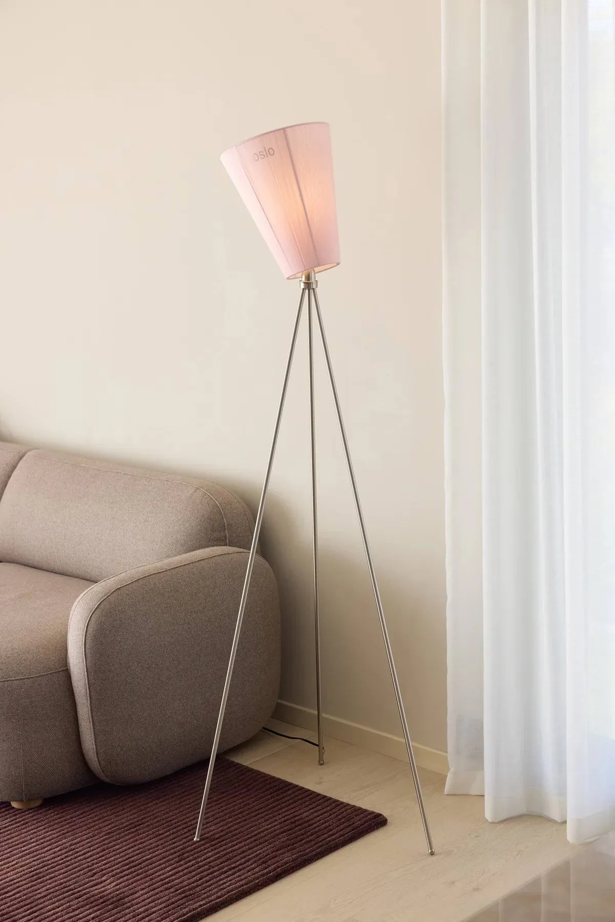 Oslo wood pantalla para lámpara de pie limited edition, Muted pink Northern
